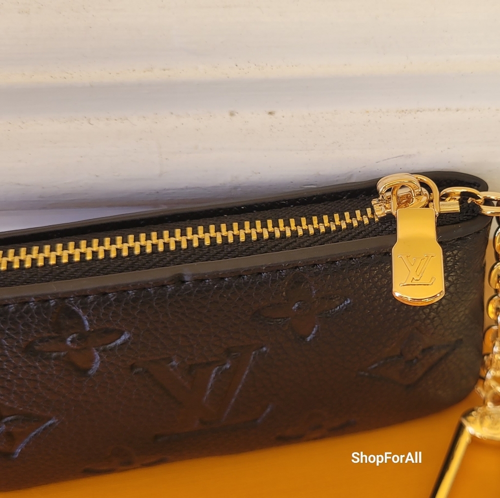 Louis Vuitton Black Monogram Key Pouch - Picture 5 of 11